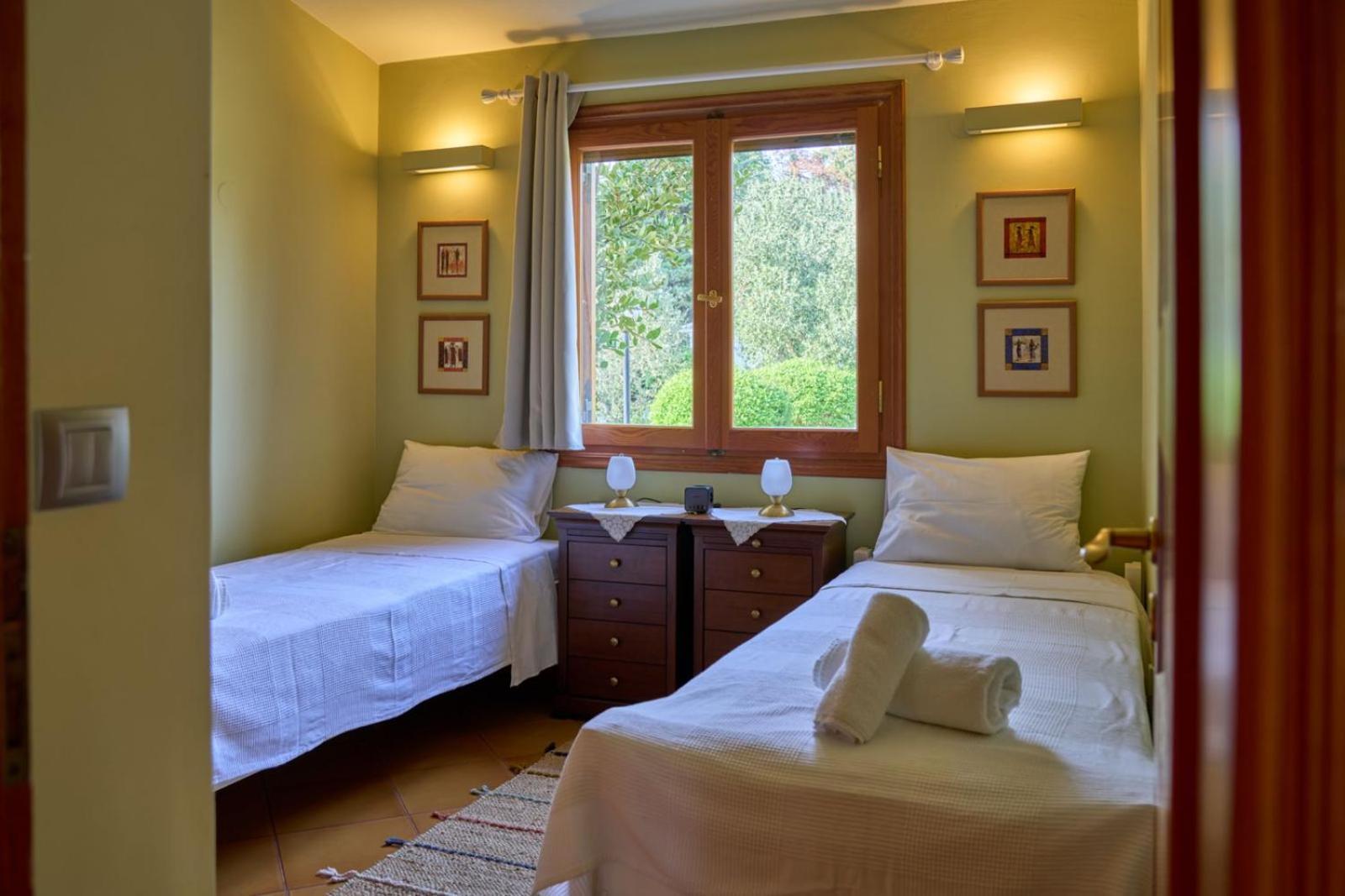 Summerday Villa Private Beach Nea Iraklia Exterior foto